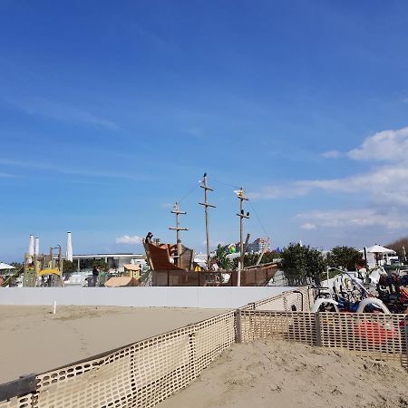 Nieuw App Met Tuin En Terras, Gratis Parking, Aan Zee, Vlakbij Brugge Apartment Duinbergen Luaran gambar