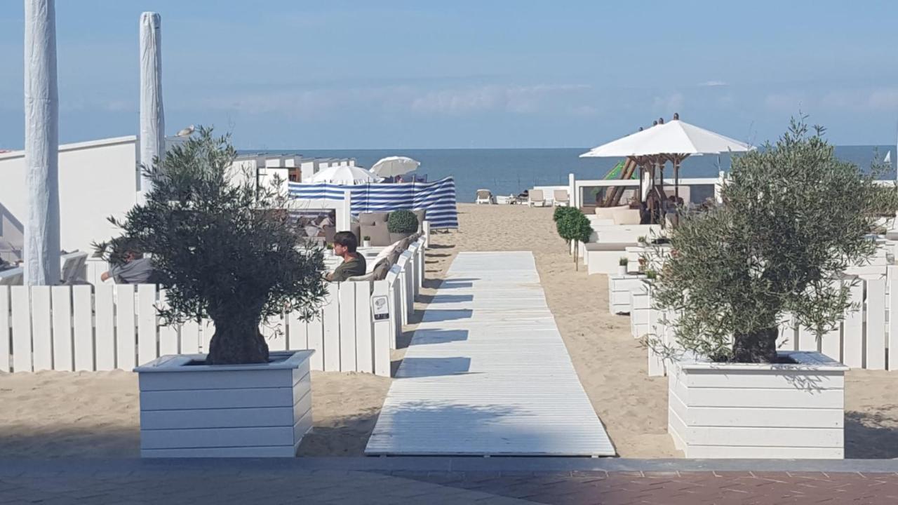 Nieuw App Met Tuin En Terras, Gratis Parking, Aan Zee, Vlakbij Brugge Apartment Duinbergen Luaran gambar